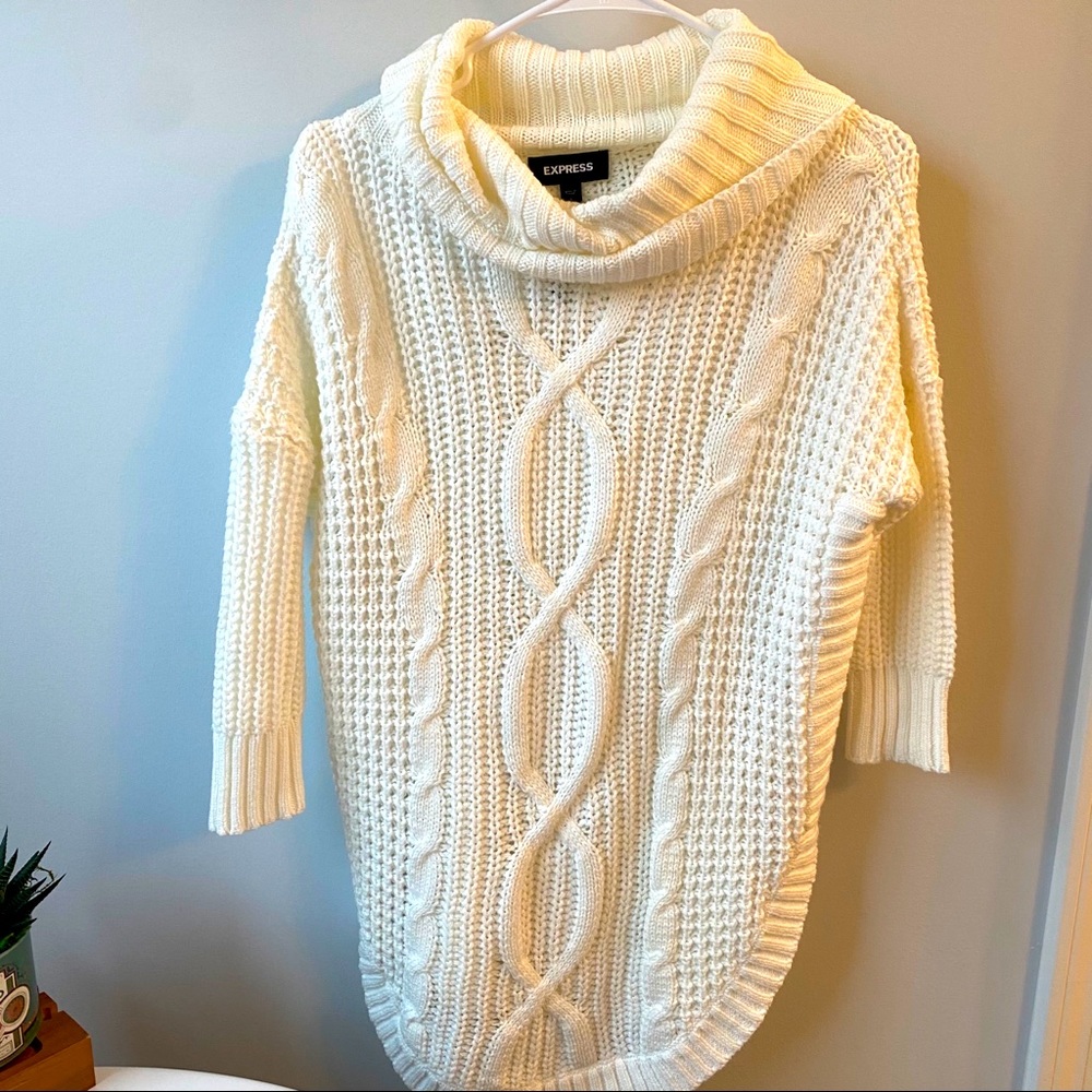 Women’s Sweater express